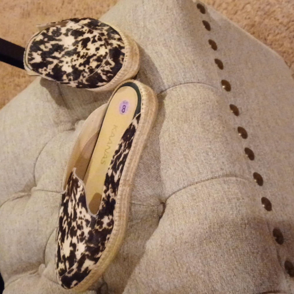 Shoes - Picture 4 of 5